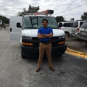 Meet your Posher, Felix